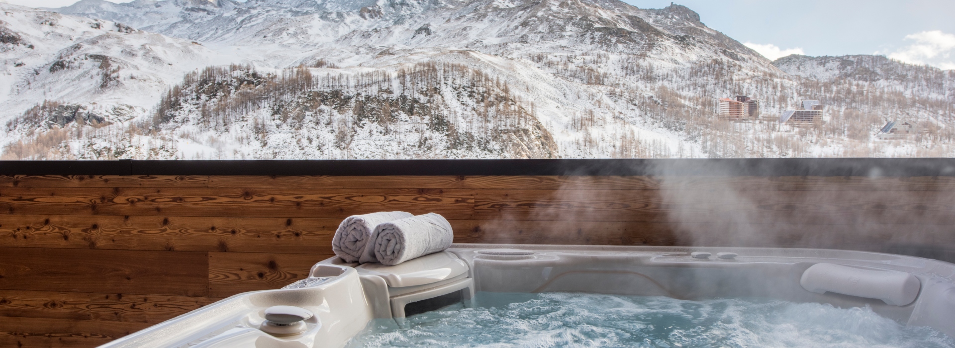 Hotel Principe delle Nevi: An Oasis of Luxury and Elegance in the Italian Alps