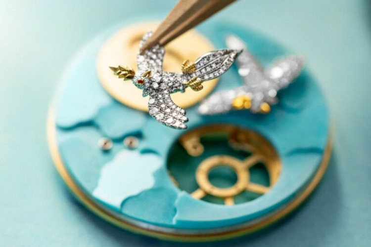 tiffany-co-predstavlja-ograniceno-izdanje-satova-bird-on-a-flying-tourbillon-5