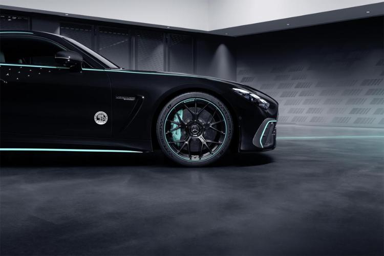 mercedes-amg-gt-63-pro-4matic-limited-edition-ekskluzivnost-inspirisana-formulom-1-7