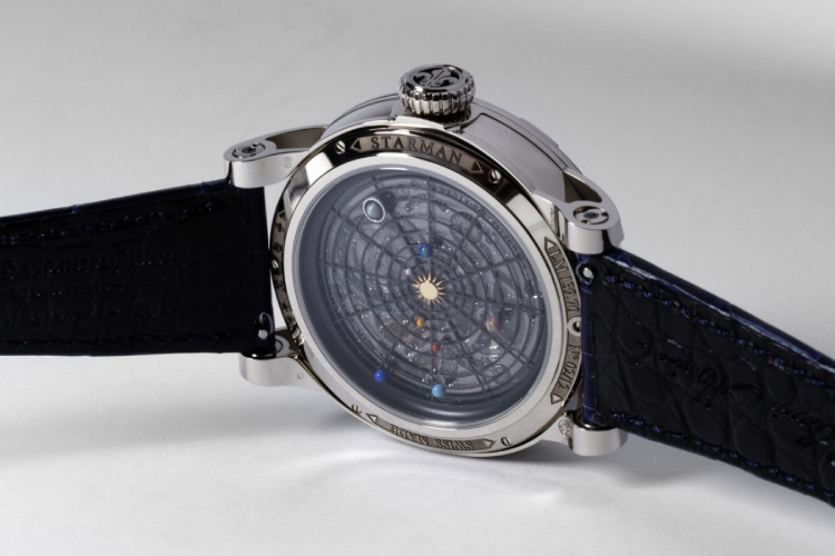 louis-moinet-otkriva-fascinantni-starman-sat-cuvar-kosmickih-tajni-5