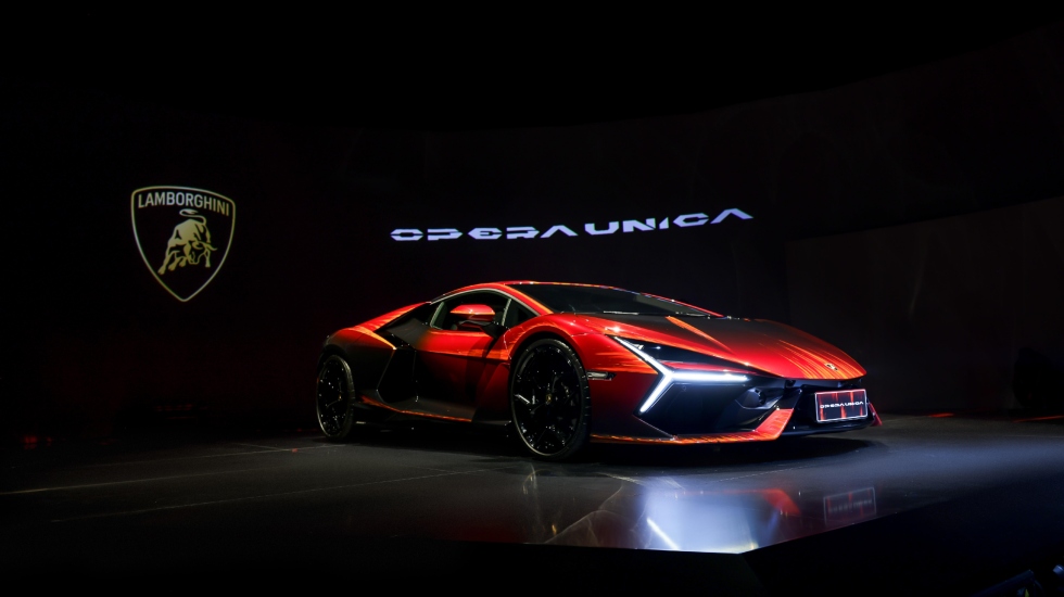 Lamborghini Presents the New Revuelto "Opera Unica" Super Sports Car