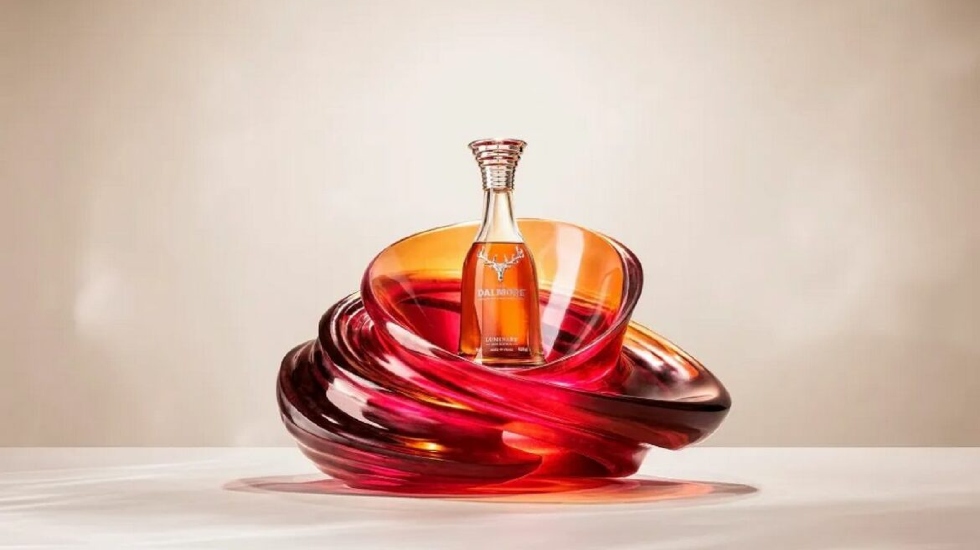 Dalmore Luminary No.2 Shines as a Masterpiece of High Taste and Art at Sotheby’s Auction
