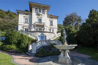 Louis Vuitton en Lugano  House styles, Mansions, House